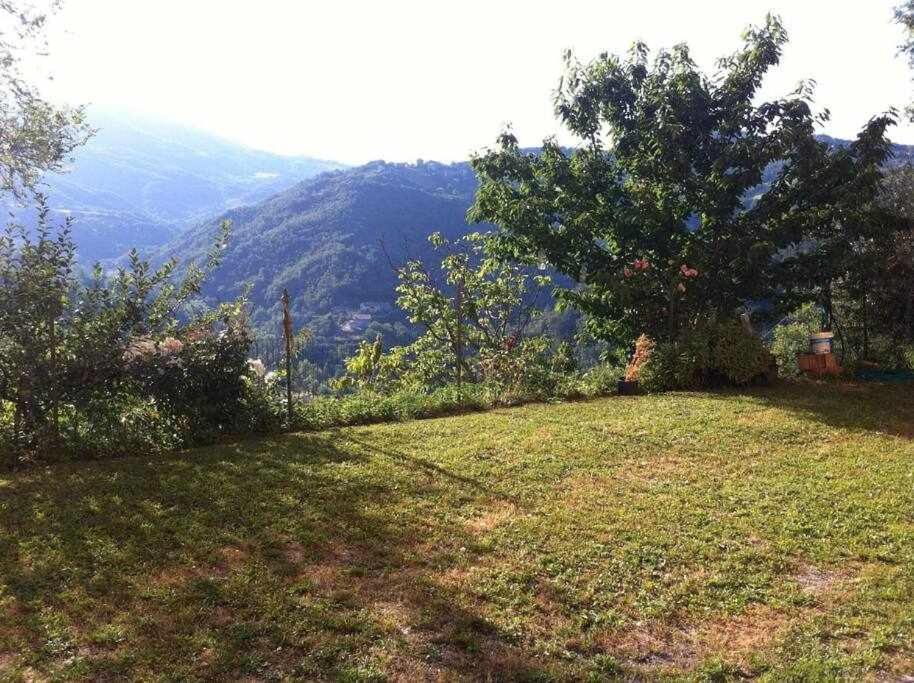 Ospitaci Appartamenti Di Campagna Le Rancole Valtopina Экстерьер фото